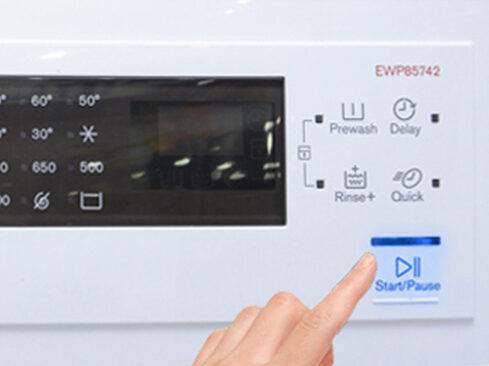 Hướng dẫn cách reset máy giặt Electrolux đơn giản mà ai cũng làm được