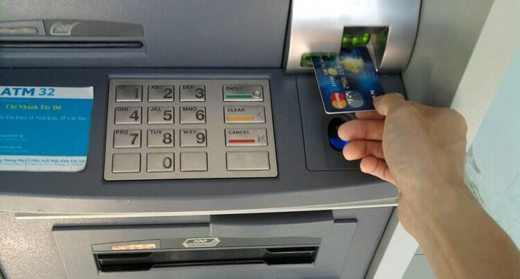 Bạn đọc đã biết được cách rút tiền mặt thẻ tín dụng Techcombank hay chưa